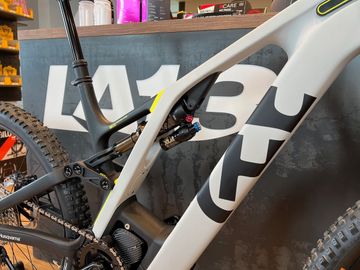Gebrauchtes Husqvarna Mountain cross Shimano Deore XT 2022 Mountainbike, Hellgrau — Bild 6 von 10