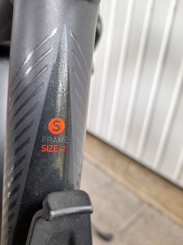 Gebrauchtes Focus JARIFA² iStreet Pro 2018 2018 Mountainbike, Hellgrau, 29 — Bild 3 von 10