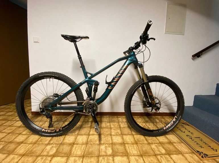 Enduro Canyon Spectral Al 2017 Canyon Canyon Spectral AL 2016