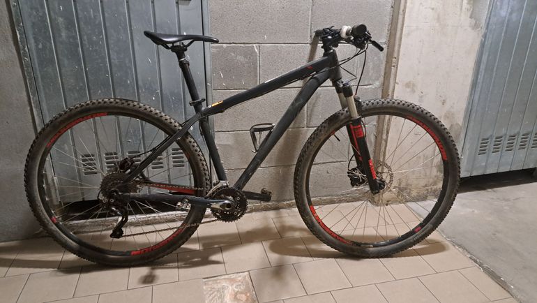 Used Canyon Grand Canyon AL 5.9 2016 2016 Mountainbike, Schwarz — image 1 of 10