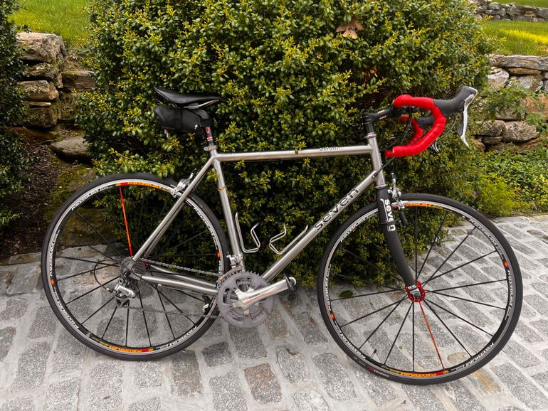 Used Seven Axiom SG 2007 Road & Gravel, Light Gray — image 1 of 8
