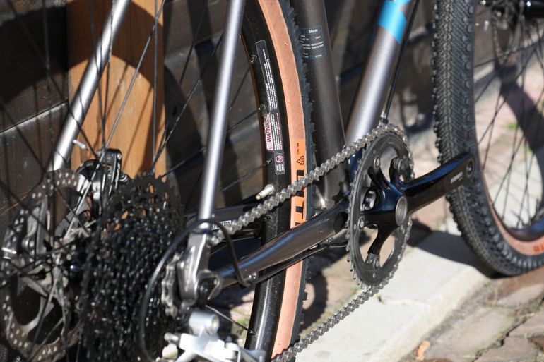 Used Kona Rove DL 2021 Road & Gravel, Hellgrau — image 2 of 6