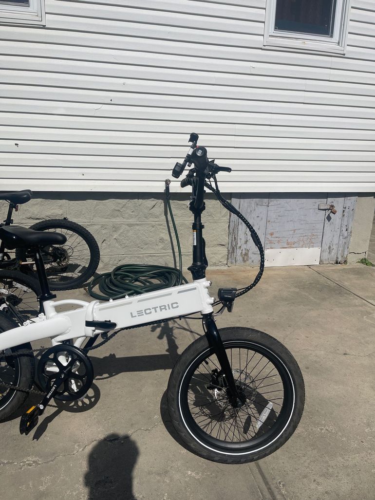 Used Lectric eBikes Lectric 2025 2025 Road & Gravel, White — image 1 of 3