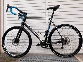 Used CUBE CROSS Race Pro 2017 2017 Road & Gravel, Schwarz — image 2 of 13