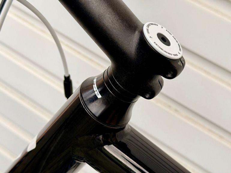 Used CUBE CROSS Race Pro 2017 2017 Road & Gravel, Schwarz — image 8 of 13
