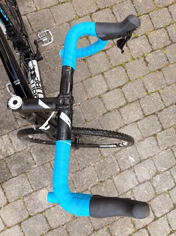 Used CUBE CROSS Race Pro 2017 2017 Road & Gravel, Schwarz — image 12 of 13