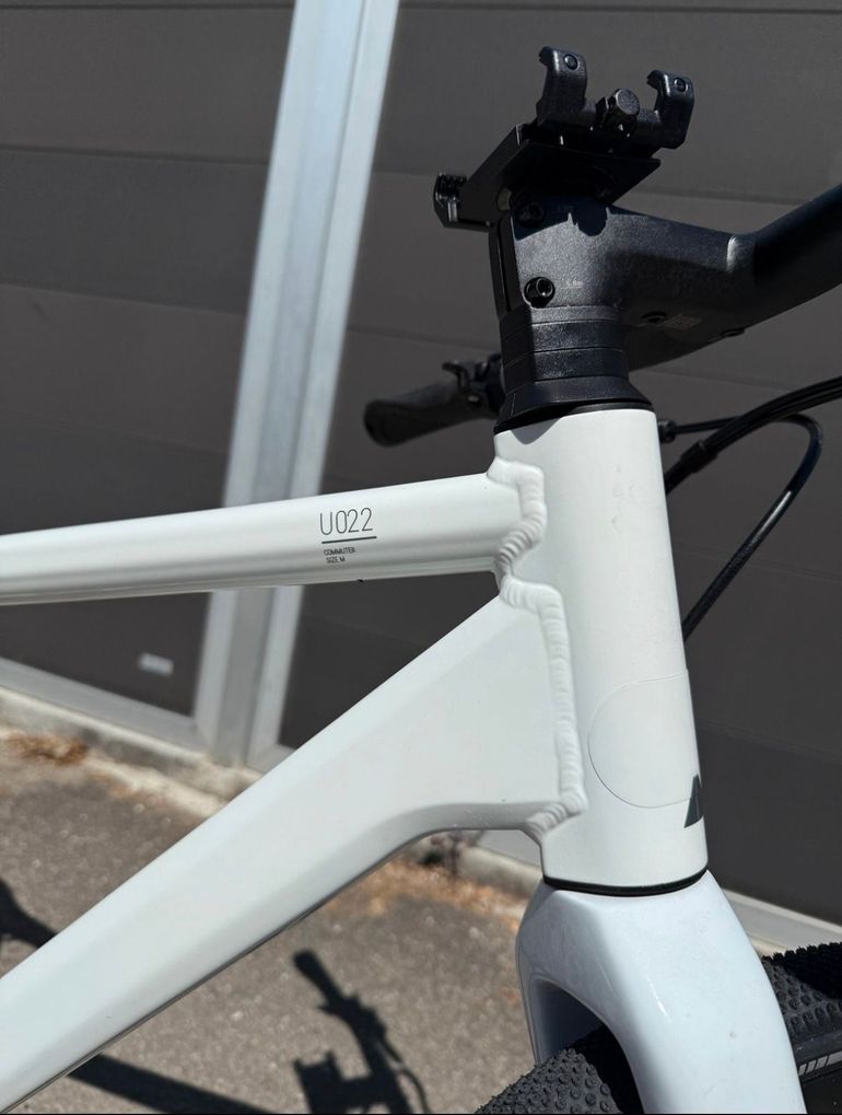 Used Canyon Canyon Commuter 5 2023 Road & Gravel, White — image 2 of 10
