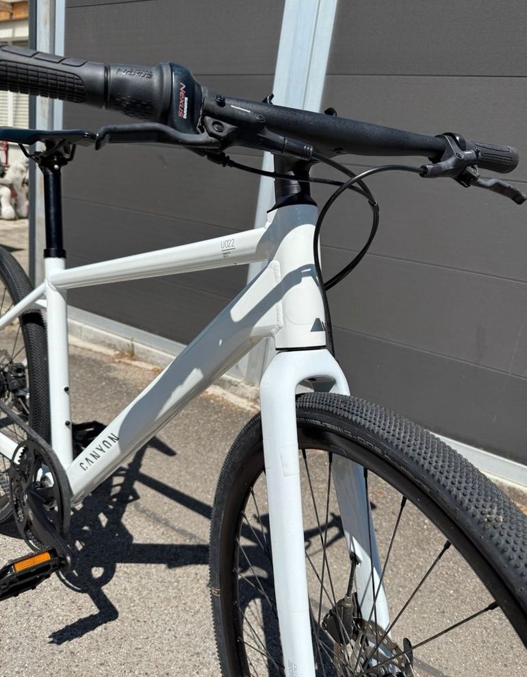 Used Canyon Canyon Commuter 5 2023 Road & Gravel, White — image 10 of 10