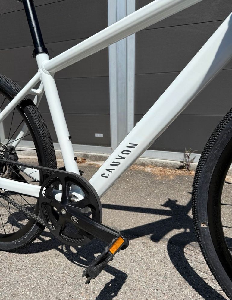 Used Canyon Canyon Commuter 5 2023 Road & Gravel, White — image 3 of 10