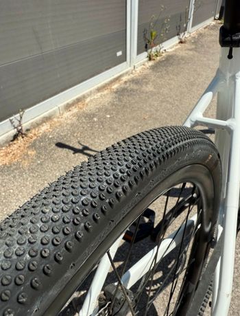 Used Canyon Canyon Commuter 5 2023 Road & Gravel, White — image 7 of 10