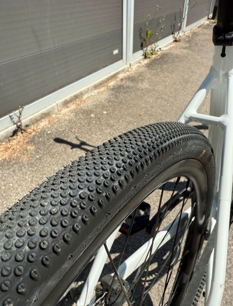 Used Canyon Canyon Commuter 5 2023 Road & Gravel, White — image 7 of 10