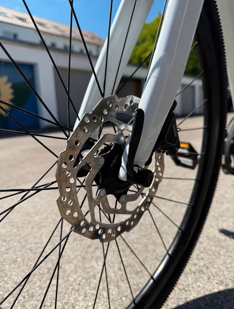 Used Canyon Canyon Commuter 5 2023 Road & Gravel, White — image 1 of 10