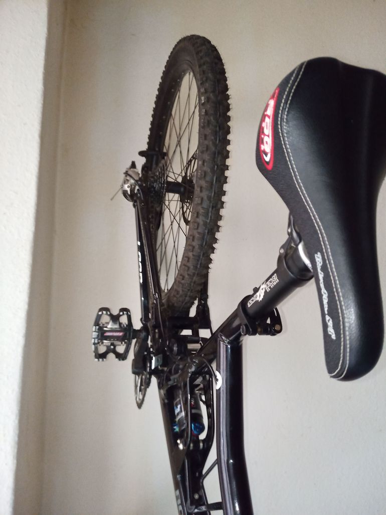 Used Rocky Mountain Slayer 50 2014 2014 Mountainbike, Black, 26 — image 7 of 12