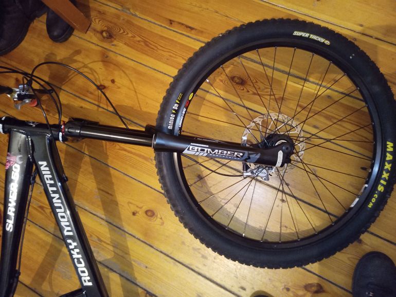 Used Rocky Mountain Slayer 50 2014 2014 Mountainbike, Black, 26 — image 10 of 12