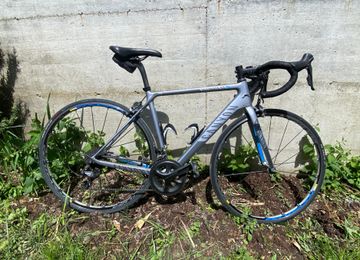 Gebrauchtes Canyon Ultimate Cf Sl 9.0 2015 2015 Road & Gravel, Hellgrau — Bild 2 von 4