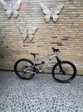 Ibis Ripmo Shimano SLX 2021 MTB d'occasion