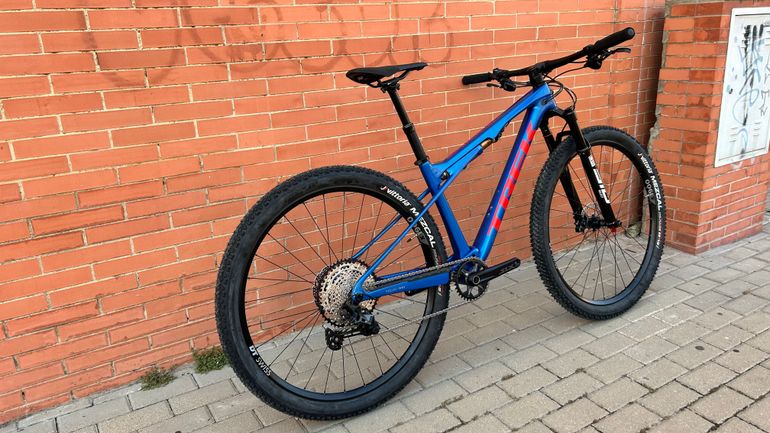 Trek Supercaliber Shimano SLX 2023 Mountainbike usato, Blu — immagine 13 di 18