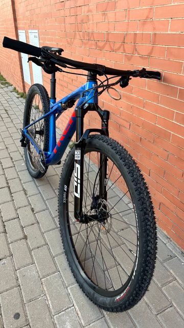 Trek Supercaliber Shimano SLX 2023 Mountainbike d'occasion — image 17 sur 18