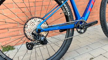 Trek Supercaliber Shimano SLX 2023 Mountainbike usato, Blu — immagine 16 di 18