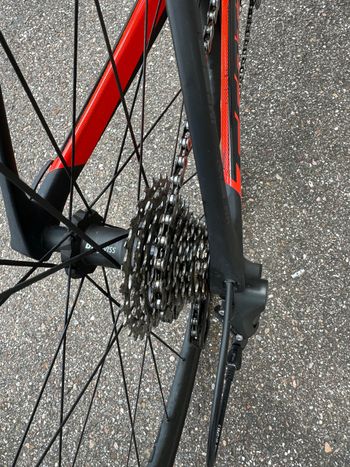 Used Scott Foil 20 2017 2017 Road & Gravel, Red — image 11 of 30