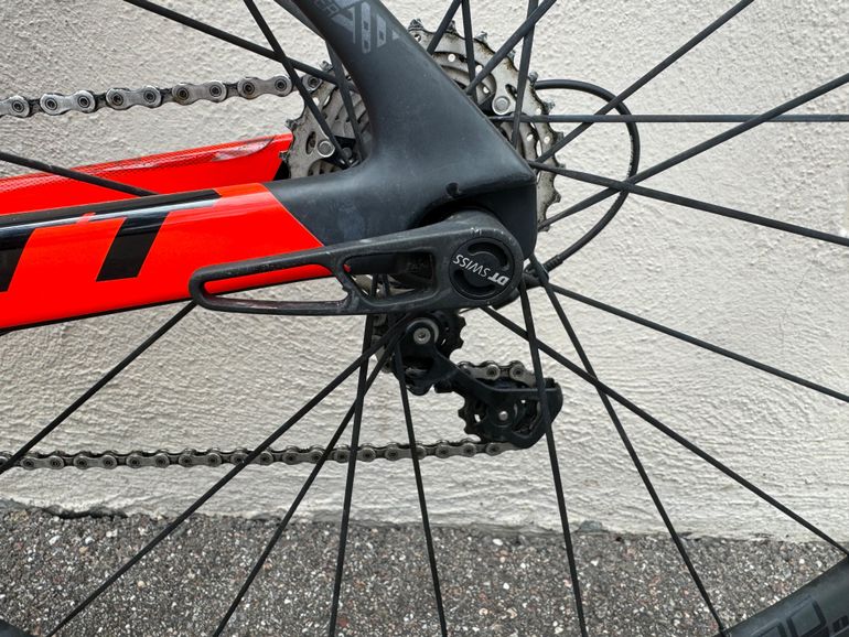 Used Scott Foil 20 2017 2017 Road & Gravel, Red — image 28 of 30