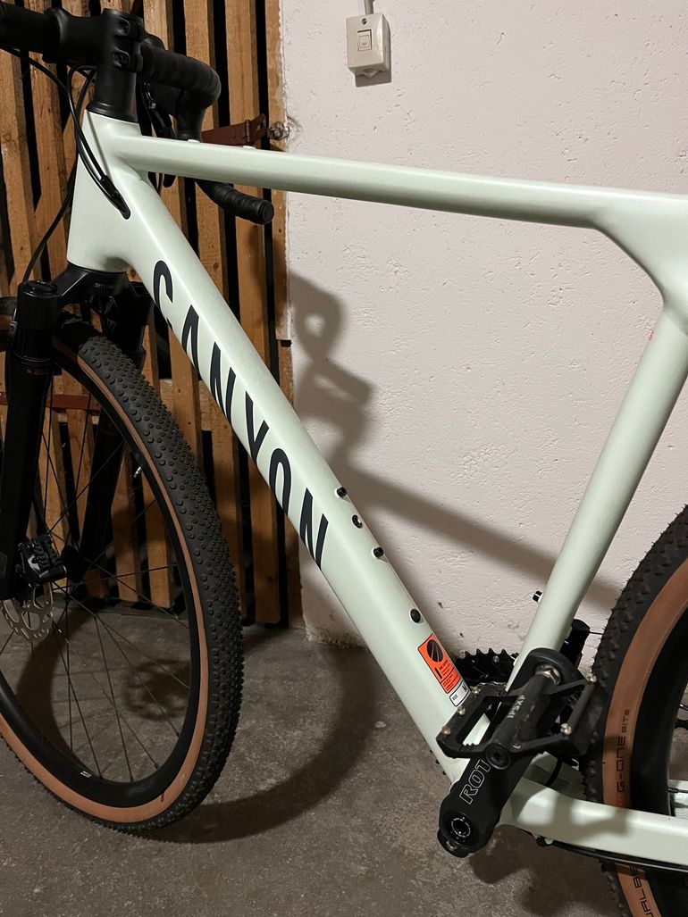 Used Canyon Grizl 7 Suspension 2022 2022 Road & Gravel, Green — image 2 of 16