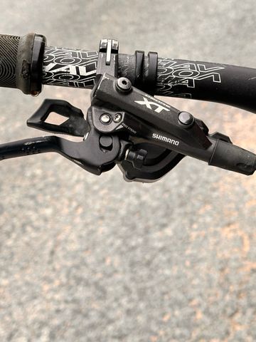Used Santa Cruz V10 Other Shimano 2017 Mountainbike, Black — image 11 of 20