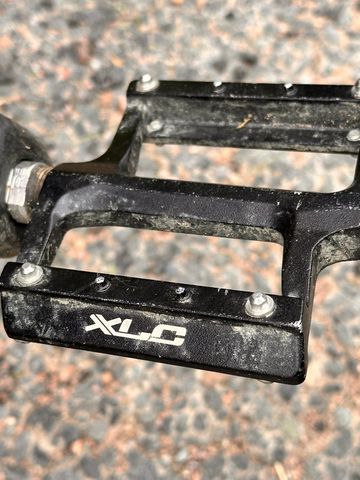 Used Santa Cruz V10 Other Shimano 2017 Mountainbike, Black — image 16 of 20