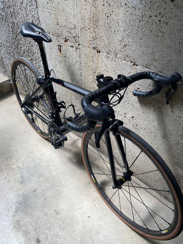 Used Bianchi Specialissima CV Rim Brake 2021 2021 Road & Gravel, Black — image 2 of 7