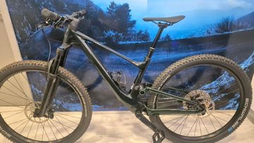 Used Scott Spark 930 2024 2024 Mountainbike, Green, 29 — image 2 of 8