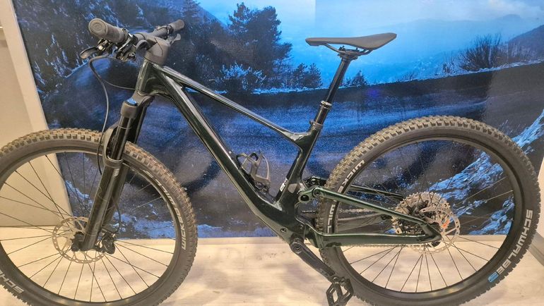 Used Scott Spark 930 2024 2024 Mountainbike, Green, 29 — image 2 of 8