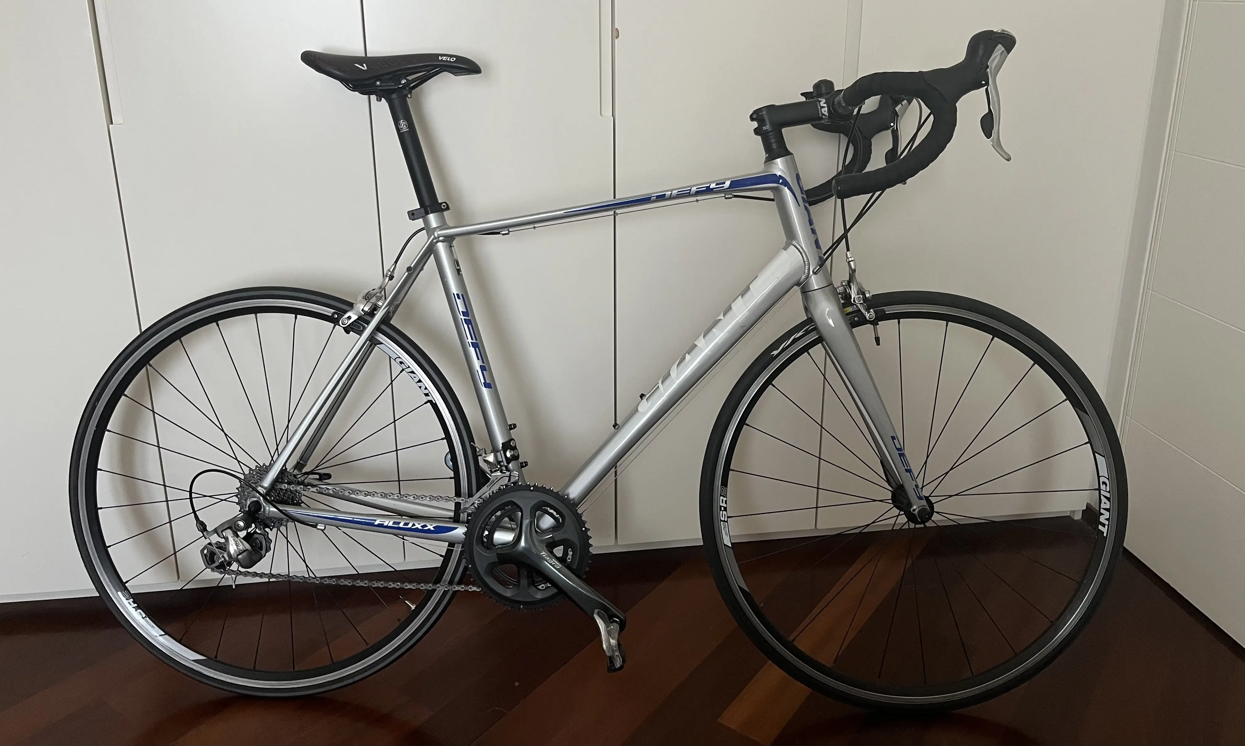 Giant Defy 2 used in LG buycycle