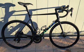 Used Factor O2 VAM SRAM Force eTap AXS 2023 2023 Road & Gravel