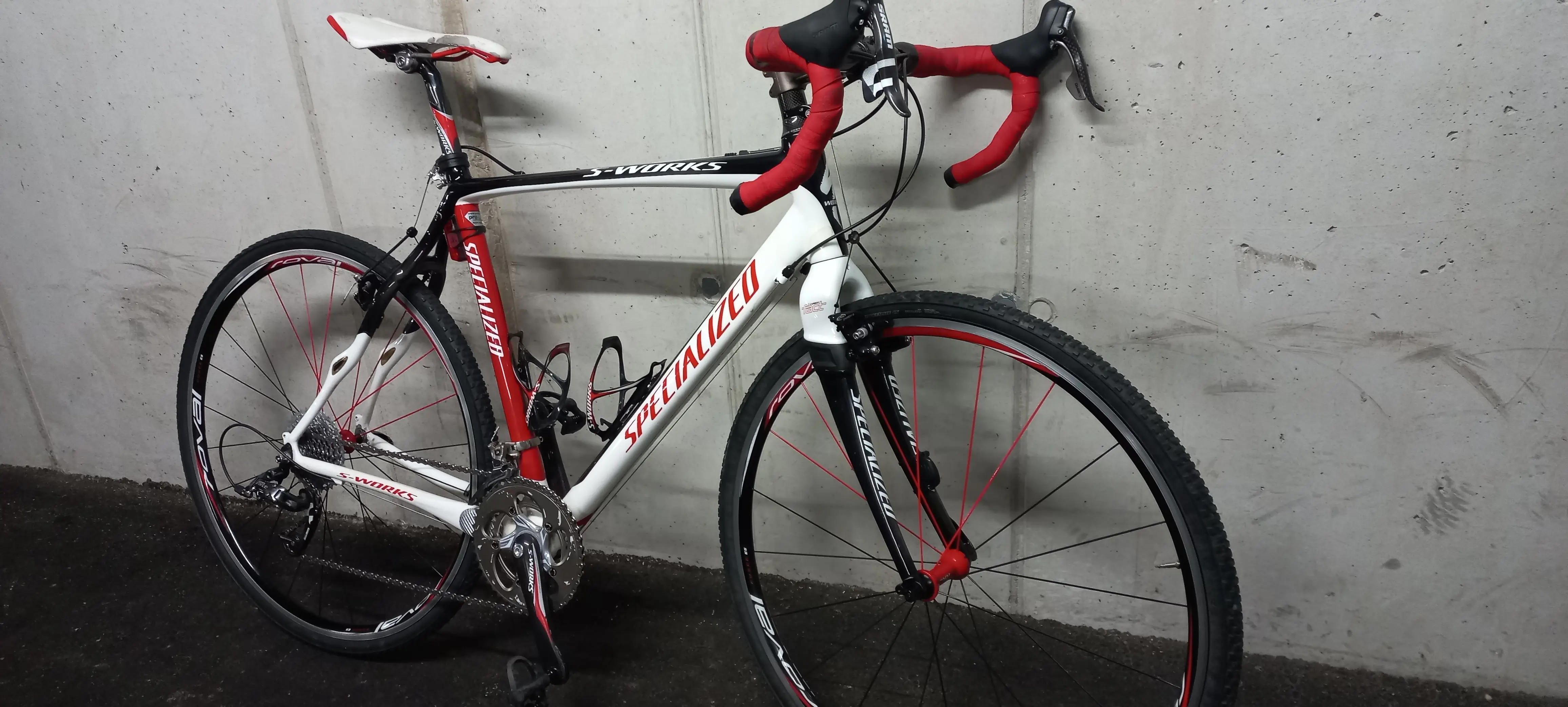 Specialized s 2025 works tricross