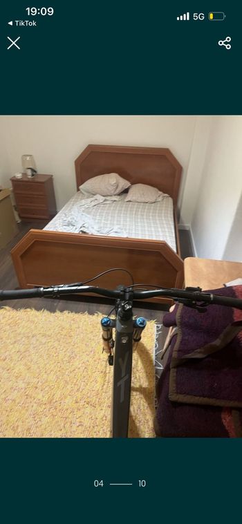 Used YT Industries Tues Shimano ZEE 2019 Mountainbike, Light Gray — image 4 of 8
