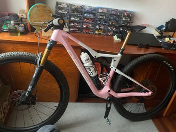 Brugt Orbea Oiz Sram X0 EAGLE AXS 2024 Mountainbike — billede 2 af 4