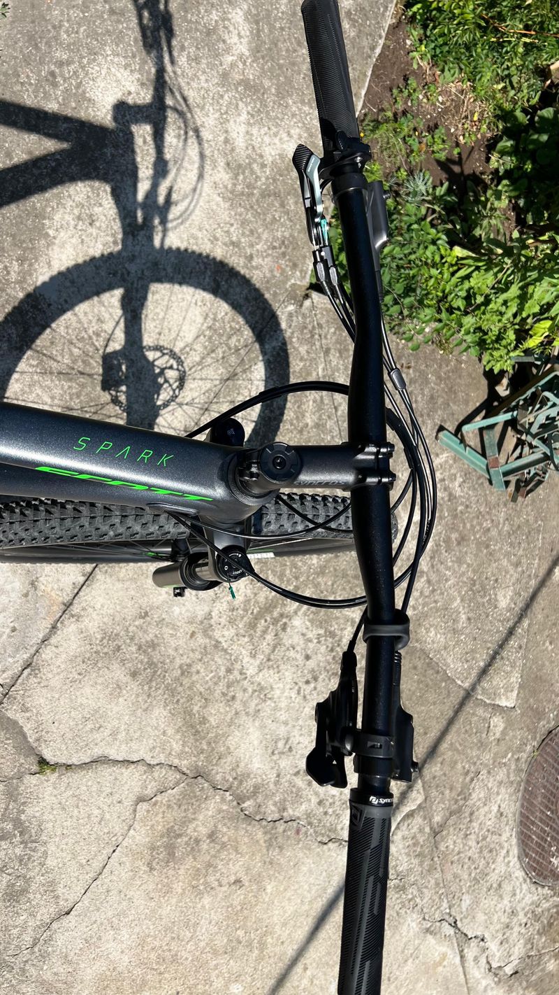 Used Scott Spark 970 2021 2021 Mountainbike, Light Gray, 29 — image 7 of 8
