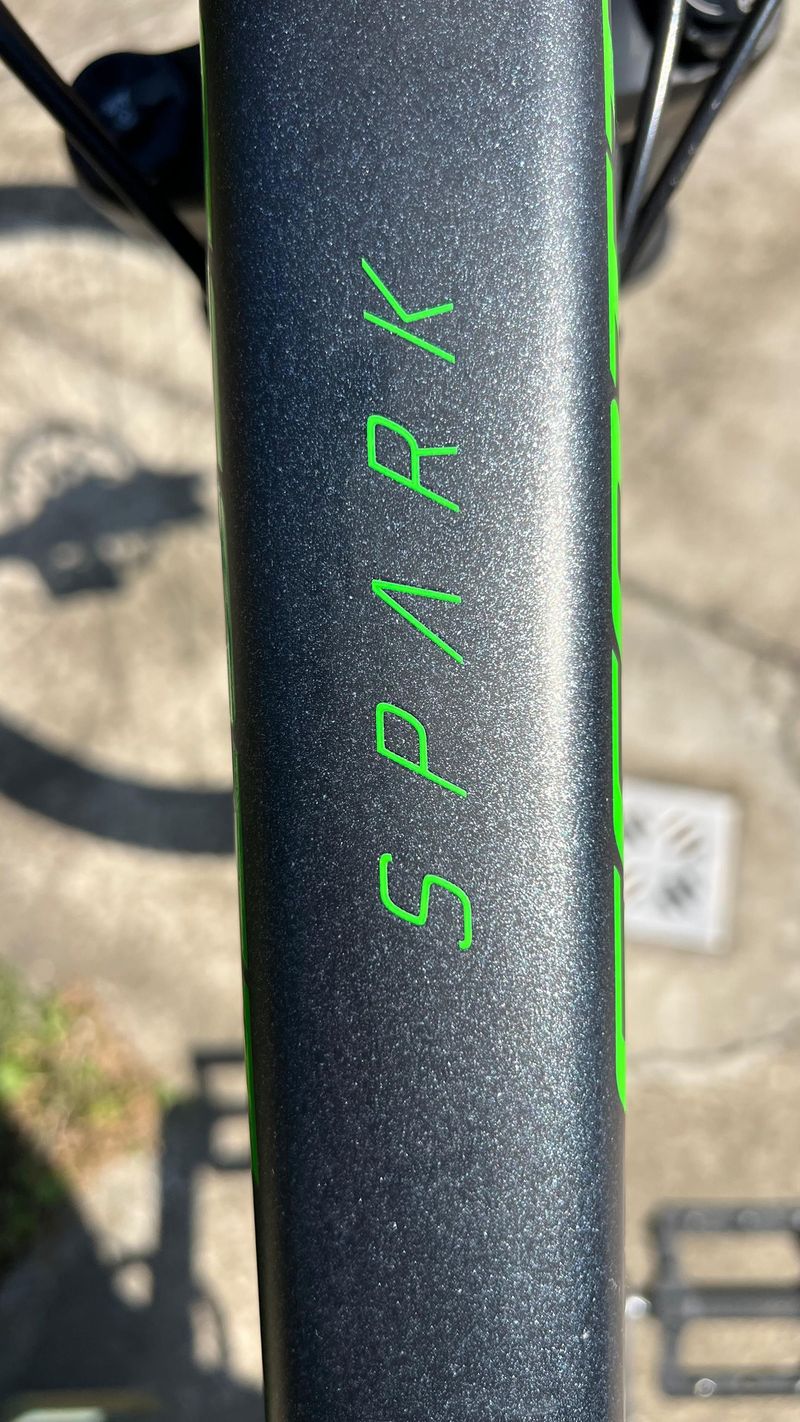 Used Scott Spark 970 2021 2021 Mountainbike, Light Gray, 29 — image 2 of 8