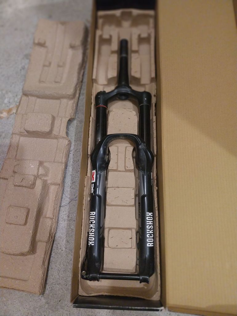 Używany Norco Range C7.2 27.5 2014 2014 Mountainbike — zdjęcie 8 z 9