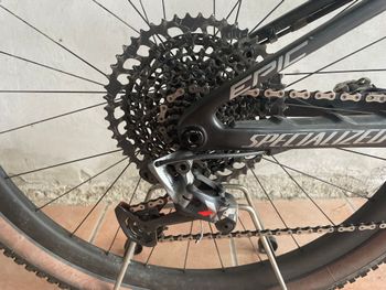 Used Specialized Epic Expert 2021 2021 Mountainbike, Black, 29 — image 3 of 4