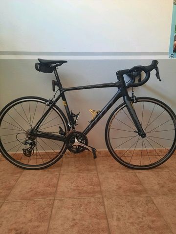 Scott Addict 10 2017 2017 Road & Gravel usato