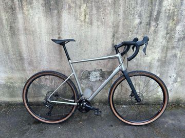 Used Cannondale Topstone 1 2023 2023 Road & Gravel, Light Gray — image 1 of 9