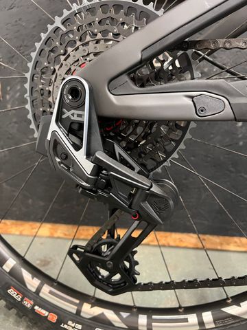 Gebrauchtes Pivot SHUTTLE SL Pro X0 Eagle Transmission 2024 2024 Mountainbike, Schwarz, 29 — Bild 9 von 11
