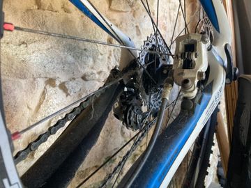 Used Focus Raven 2015 Mountainbike, White — image 4 of 4