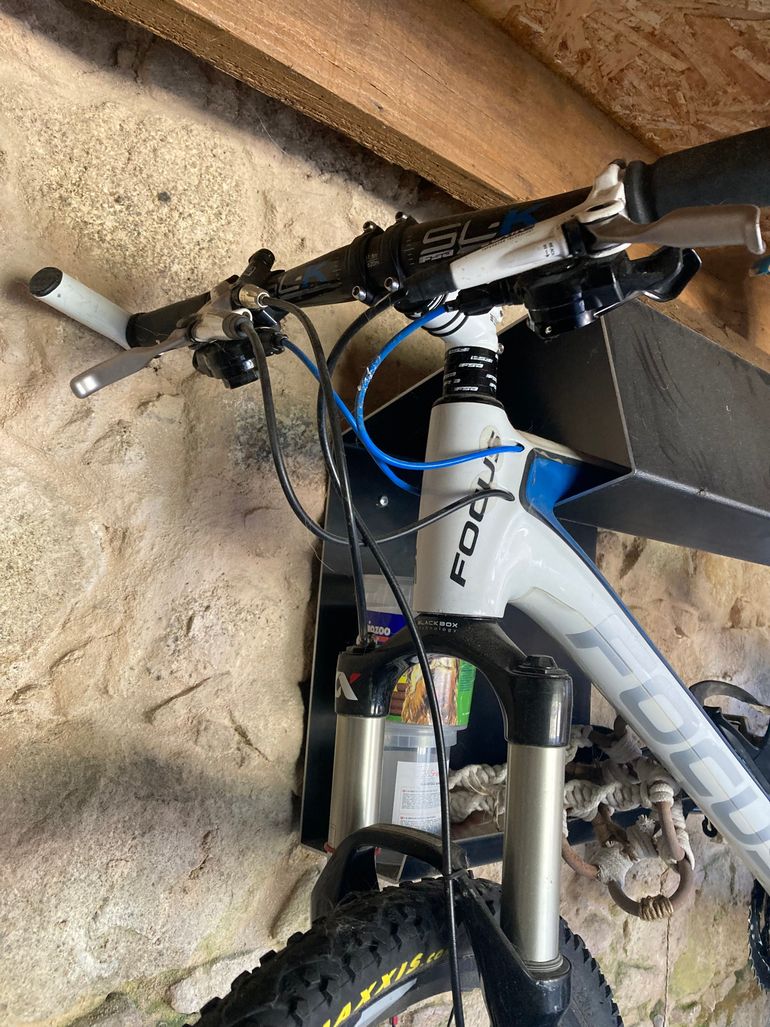Używany Focus Raven 2015 Mountainbike — zdjęcie 3 z 4