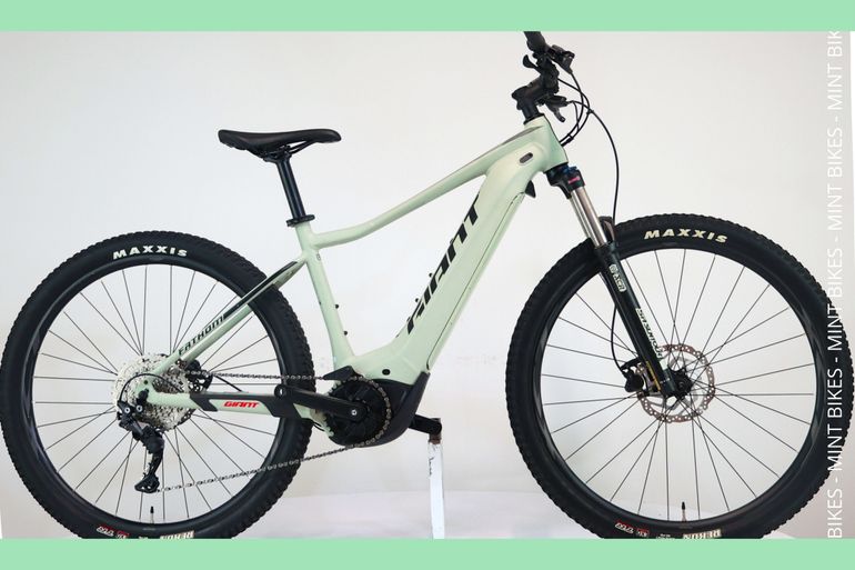 Used Giant Fathom E+2 2022 Mountainbike, Verde — image 1 of 5