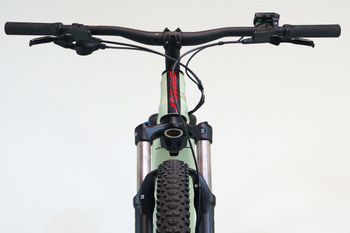 Used Giant Fathom E+2 2022 Mountainbike, Verde — image 2 of 5
