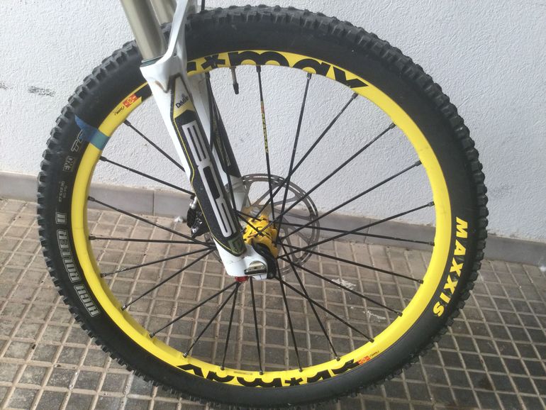 Brugt YT Industries Yt Cf Pro Race 2015 2015 Mountainbike — billede 3 af 4
