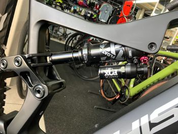 Used Whistle B-rush 2023 Mountainbike — image 2 of 10