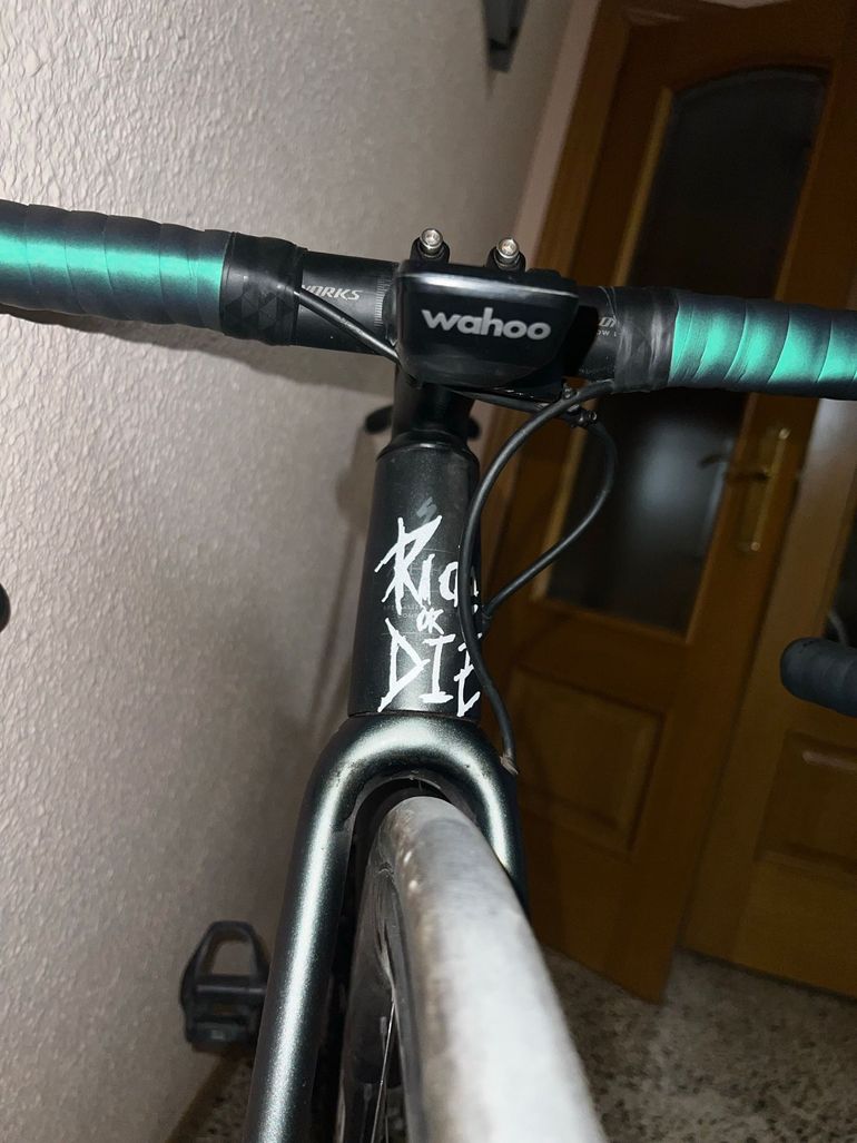 Käytetty Specialized Aethos 2024 Road & Gravel — kuva 22 / 25